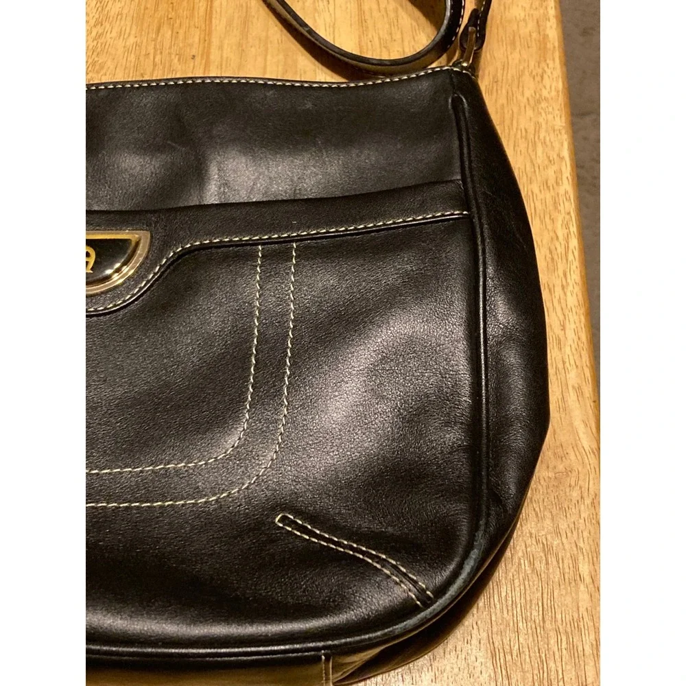 Etienne Aigner Black Leather Crossbody Bag Gold Logo Stitch Detail Hobo